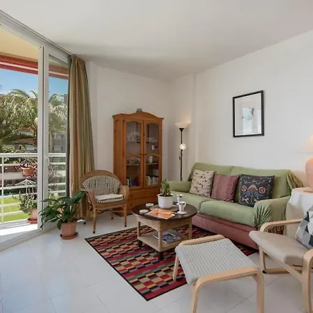 Torre La Roca Apartment *