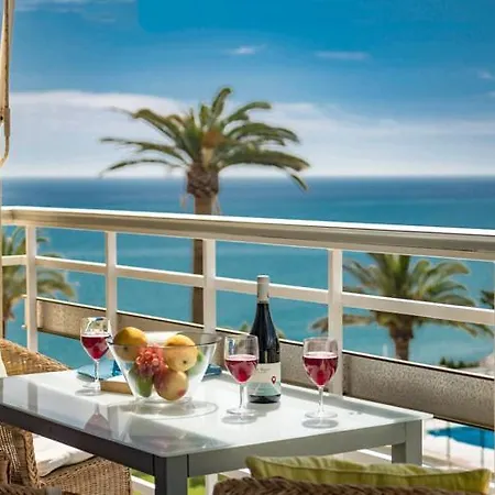 Torre La Roca * Torremolinos